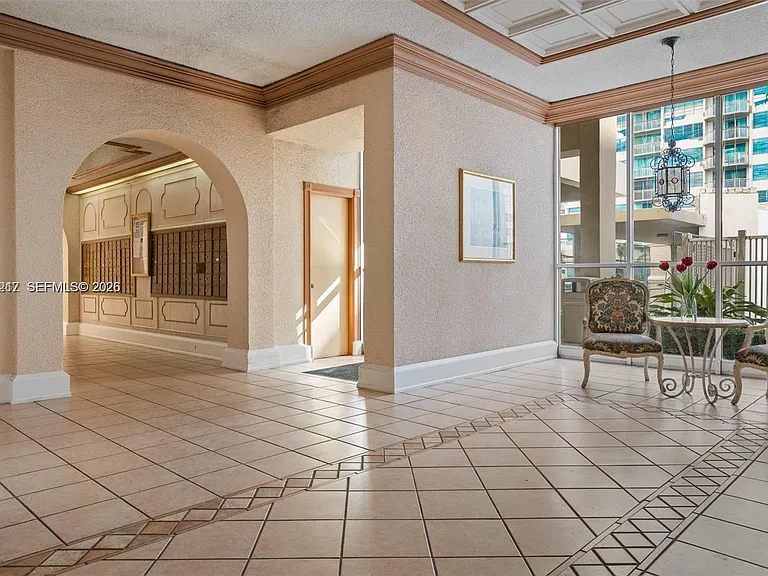 18071 Biscayne Blvd #1401 — Photo 44