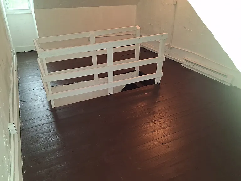 1304 Market St — Photo 4