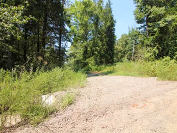 (undisclosed Address), London, AR 72847