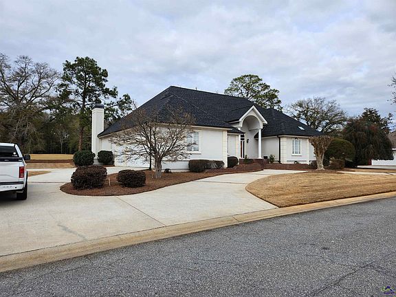 3rd image of 126 Heather Glen Blvd