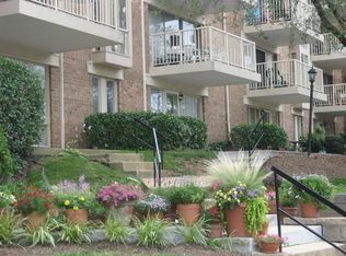 2627 Fort Farnsworth Rd #283, Alexandria, VA 22303