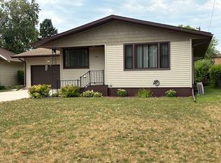 1431 7th St N, Wahpeton, ND 58075