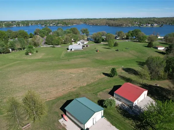 103 Gulf Stream St, Gallatin, MO 64640