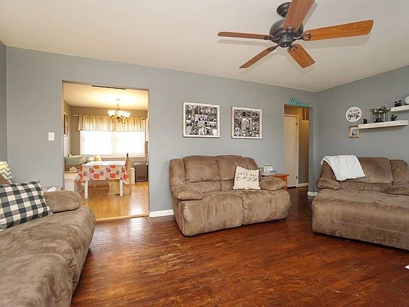 5th image of 429 Cranewood Dr