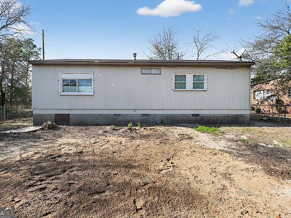 5th image of 2436 N Carolina Ave