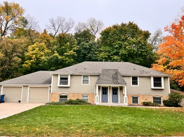 5625 Shorewood Ln, Shorewood, MN 55331