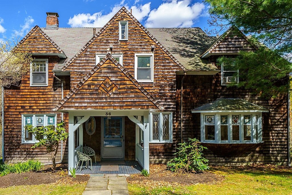 36 Dexter Rd, Newton, MA 02460 | MLS #73511750 | Zillow