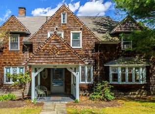 36 Dexter Rd, Newton, MA 02460
