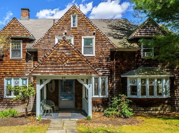 36 Dexter Rd, Newton, MA 02460
