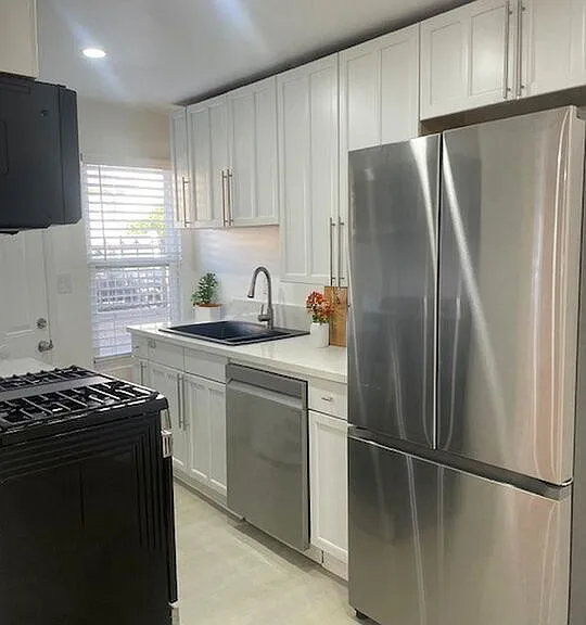 1254 N Detroit St #1260 — Photo 6