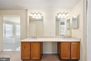 Oldewood Dr — Photo 23