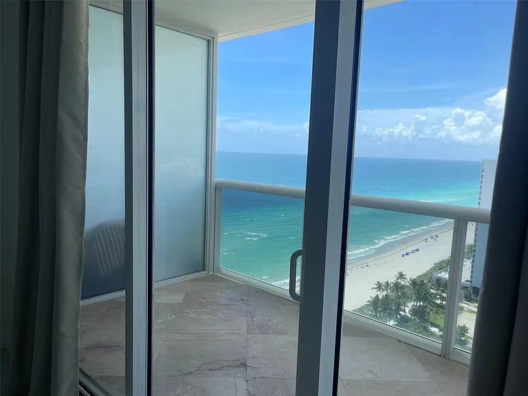 1830 S Ocean Dr #2406 — Photo 16