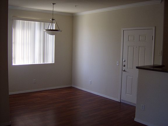 3rd image of 1941 S Pierpont APT 1121