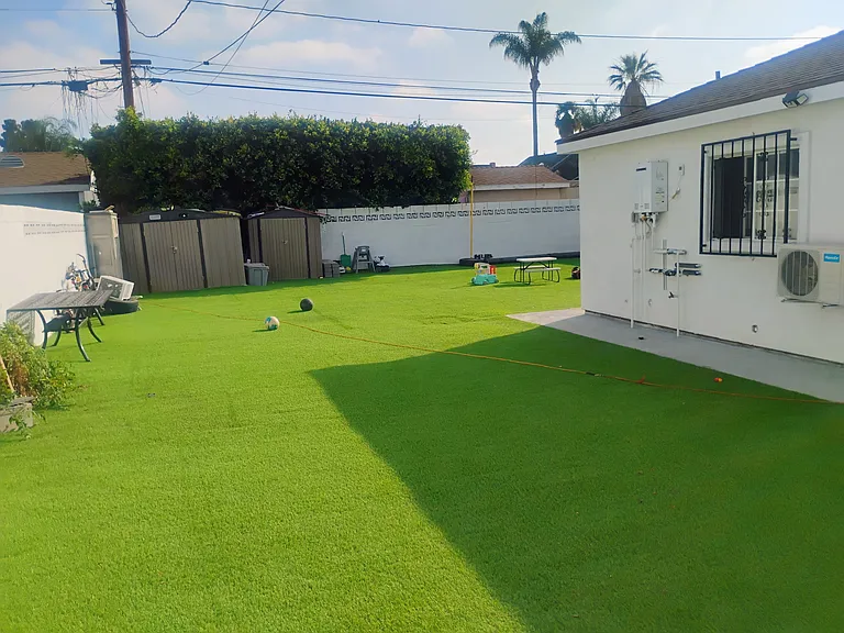3835 Walnut Ave — Photo 4