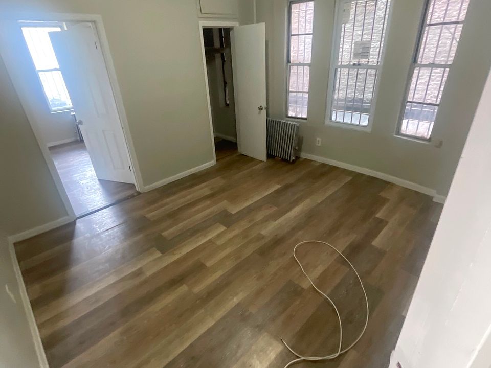 1st image of 491 Clinton Ave Unit 1