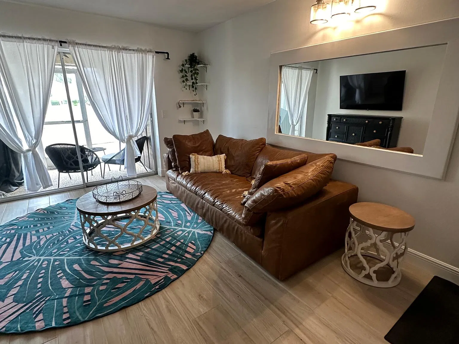 1 bed, 1140 sqft, $1,950 — Photo 1