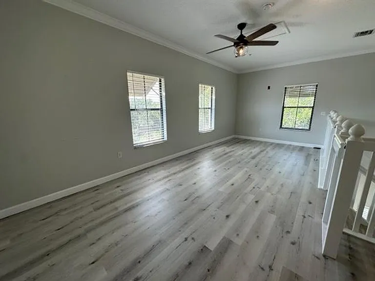 917 Waterside Ln #203 — Photo 11