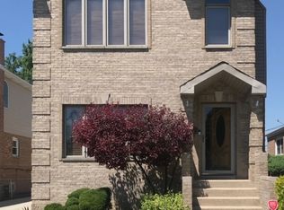 5916 S Newcastle Ave, Chicago, IL 60638
