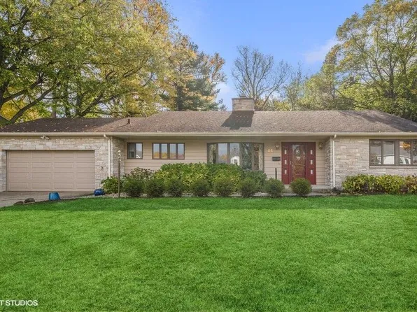 44 Cass St, South Haven, MI 49090