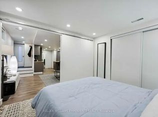 33 Garden Ave #1A, Toronto, ON M6R1H5