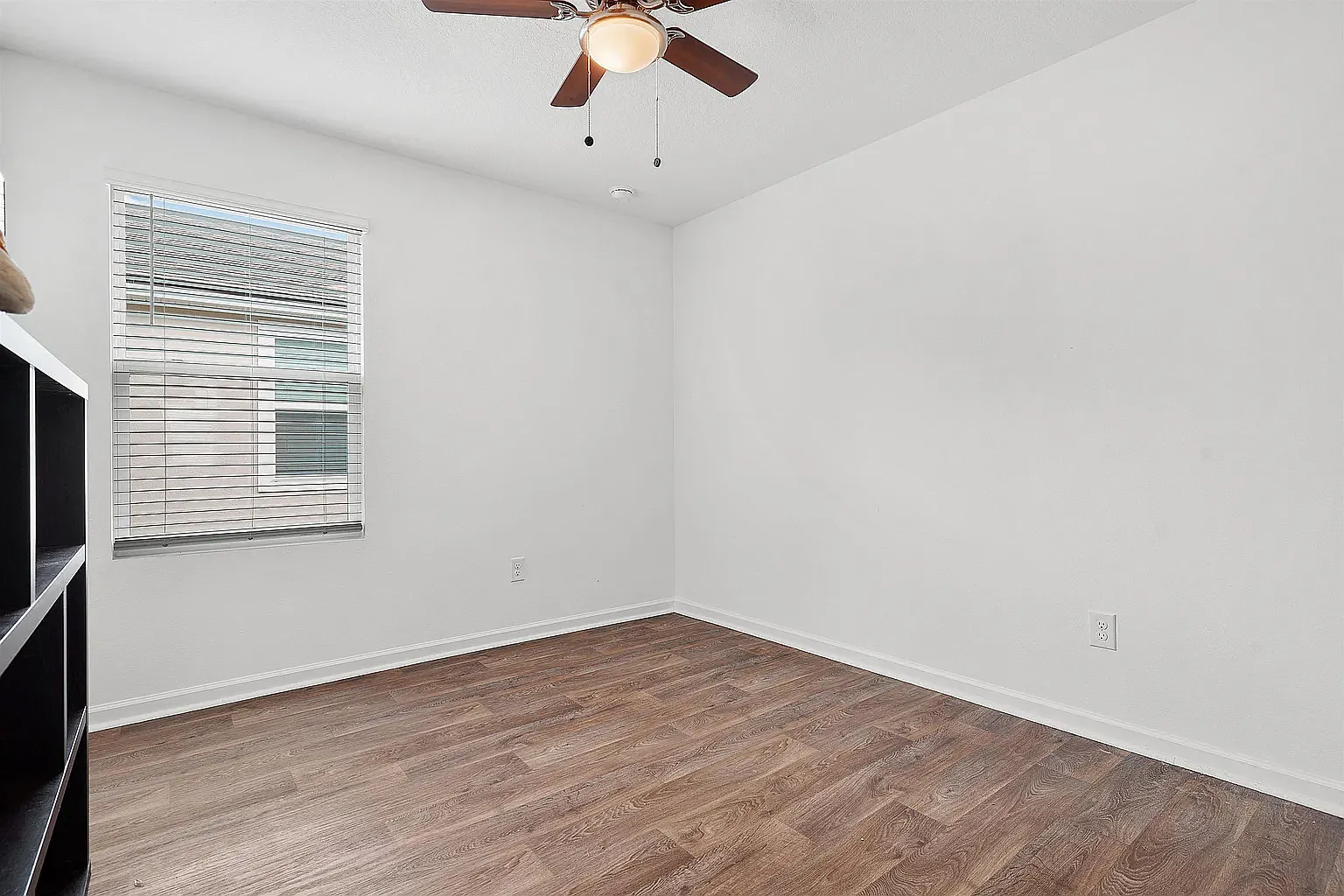 861 Orellana Rd — Photo 4