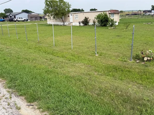 4116 Black Forest Trl, Joshua, TX 76058