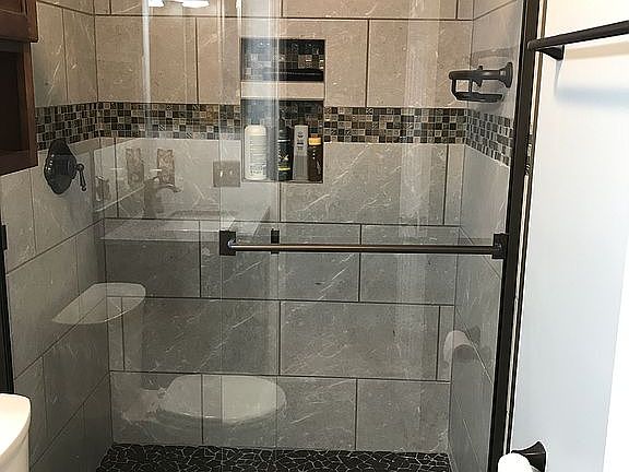 Master bathroom 
