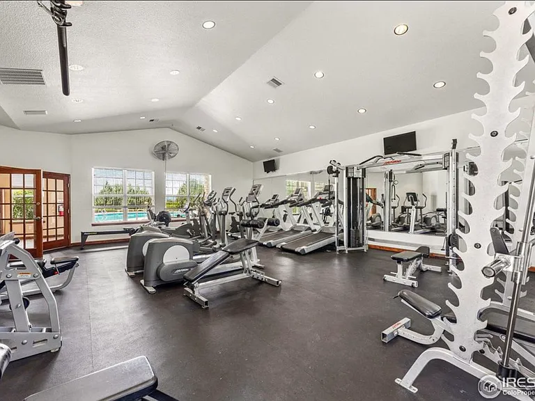 3100 Blue Sky Cir #14-207 — Photo 21
