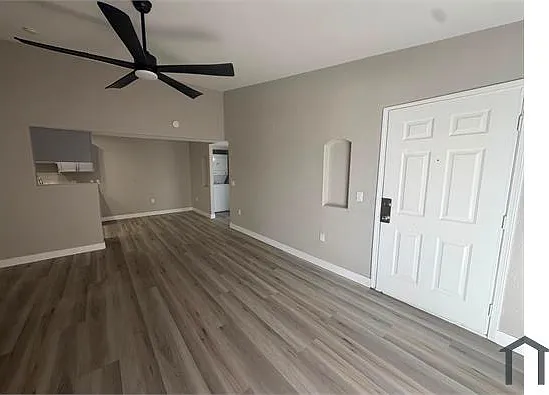 3318 N Decatur Blvd — Photo 17