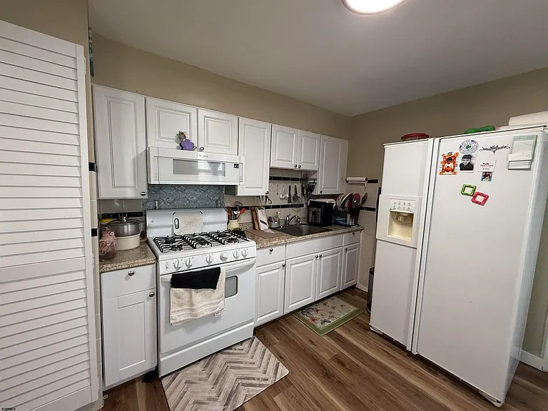 29 N Texas Ave — Photo 16
