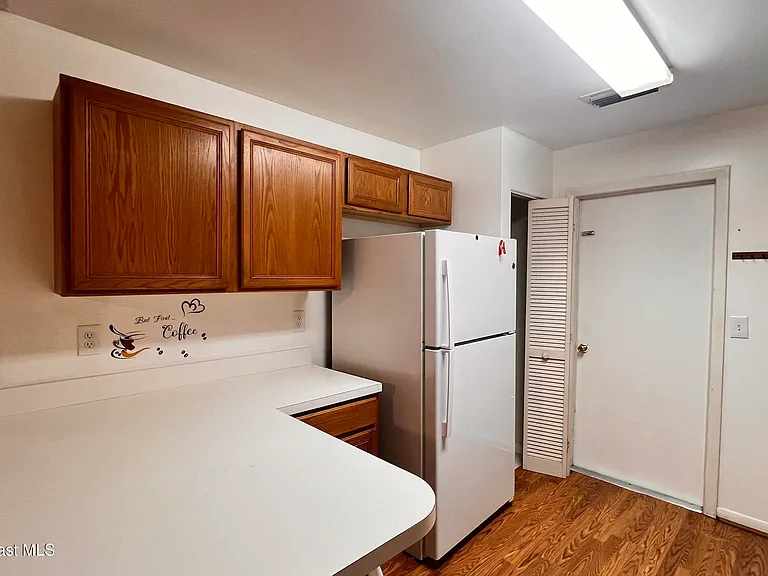 934 Colonial Ave SE — Photo 20
