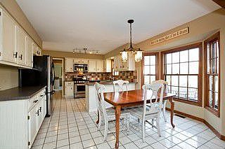 Kitchen / Breakfast Room