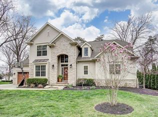 9460 Shawnee Trl, Powell, OH