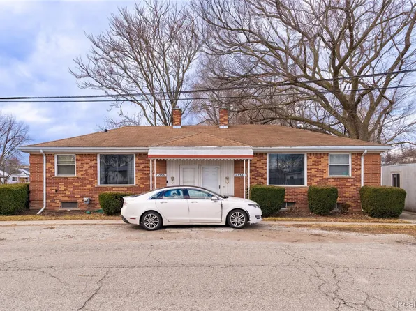 23555 Peters Ave, Warren, MI 48091