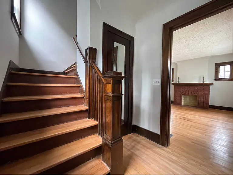 1712 Lafayette Ave SE — Photo 4