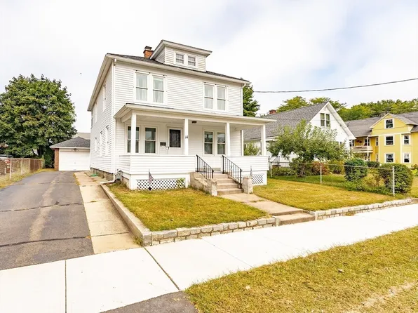 14 Casimir St, Westfield, MA 01085