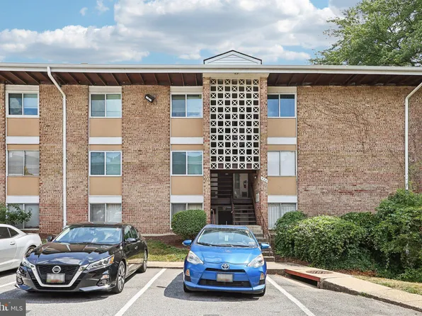 526 Wilson Bridge Dr APT A2, Oxon Hill, MD 20745