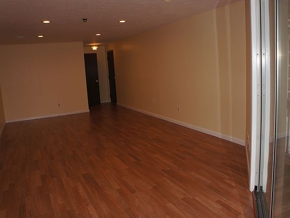 4th image of 70 Brian Dr #70E