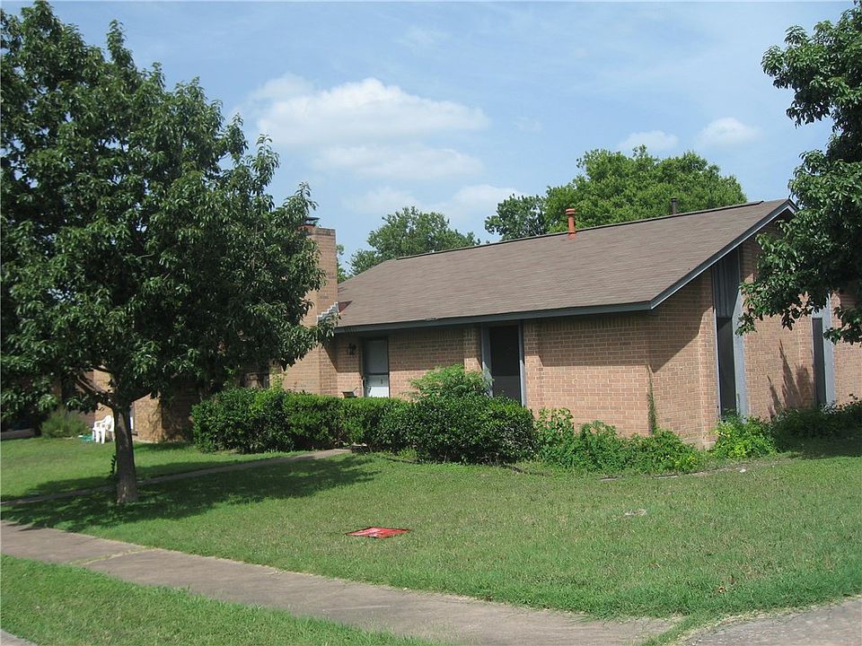 1st image of 10001 Quail Hutch Dr