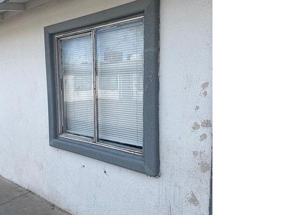 3rd image of 2600 E Mesquite Ave #3