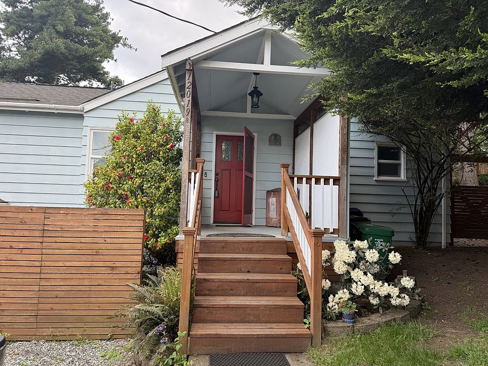 1st image of 12019B 25th Ave NE