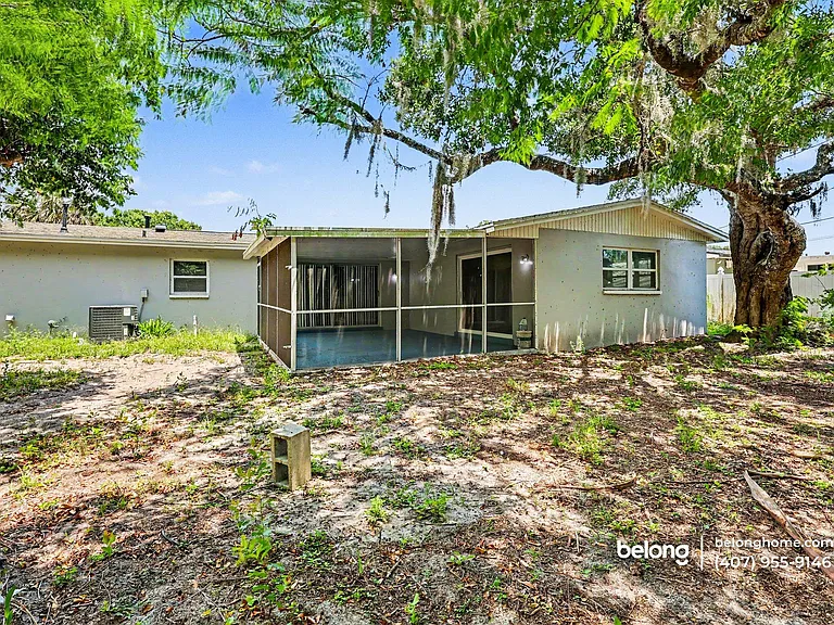 1147 Manatee Dr — Photo 12