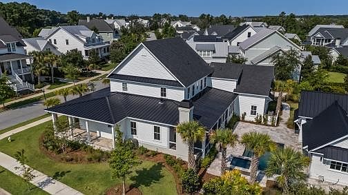 2nd image of 201 Black Powder Ln