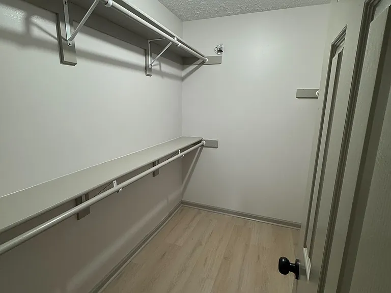 9332 Cinnebar Dr — Photo 6