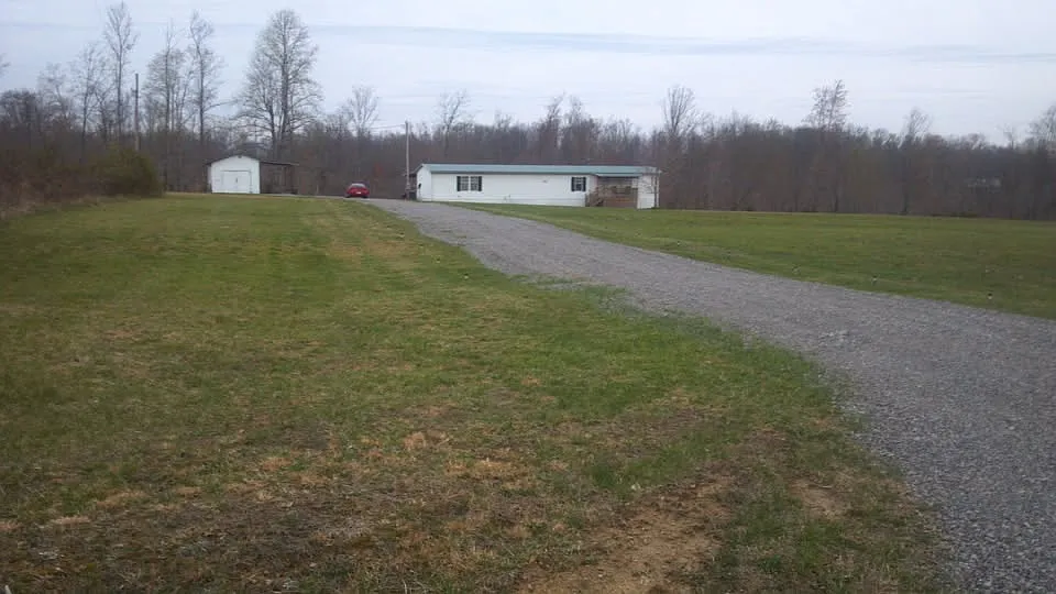 Building Photo - 297 Phillips Ridge Ln