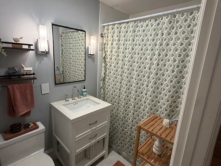 219 W Springfield St #2 — Photo 5