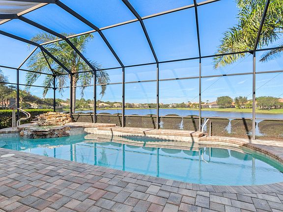 3rd image of 42 Oak View Cir W