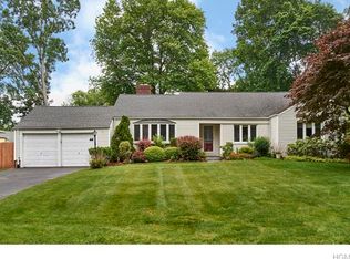 25 Old Orchard Rd, Rye Brook, NY 10573