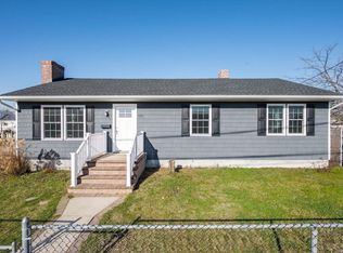128 Cary Pl, Freeport, NY 11520