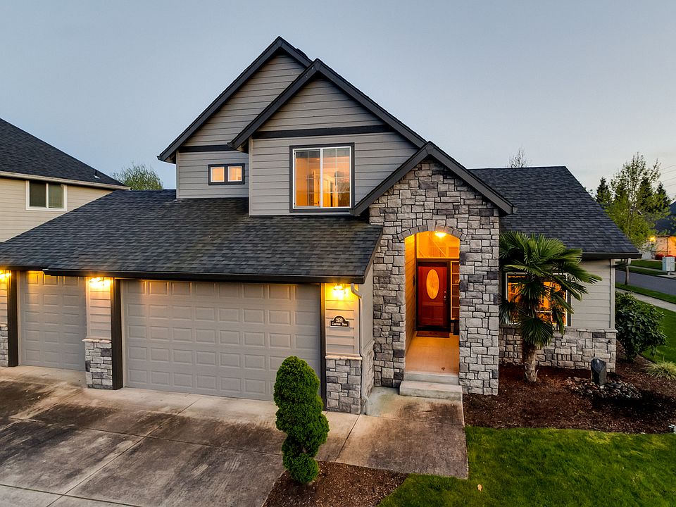 2nd image of 2619 Crowther Dr